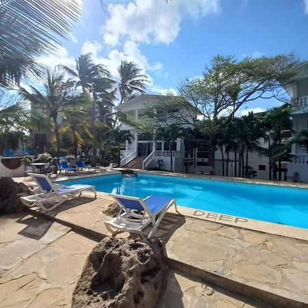 Maasai Villas Mombasa Exterior photo