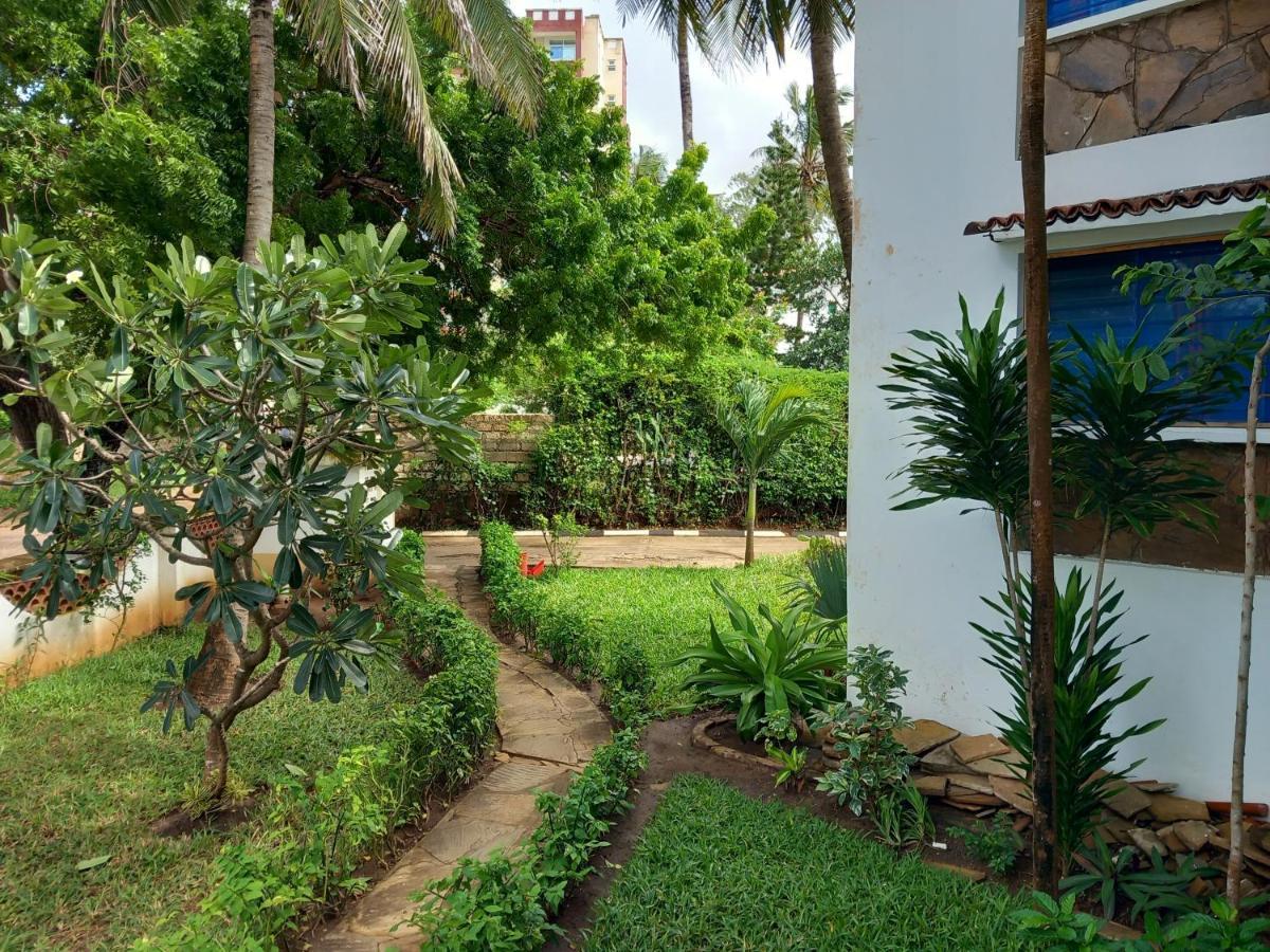 Maasai Villas Mombasa Exterior photo