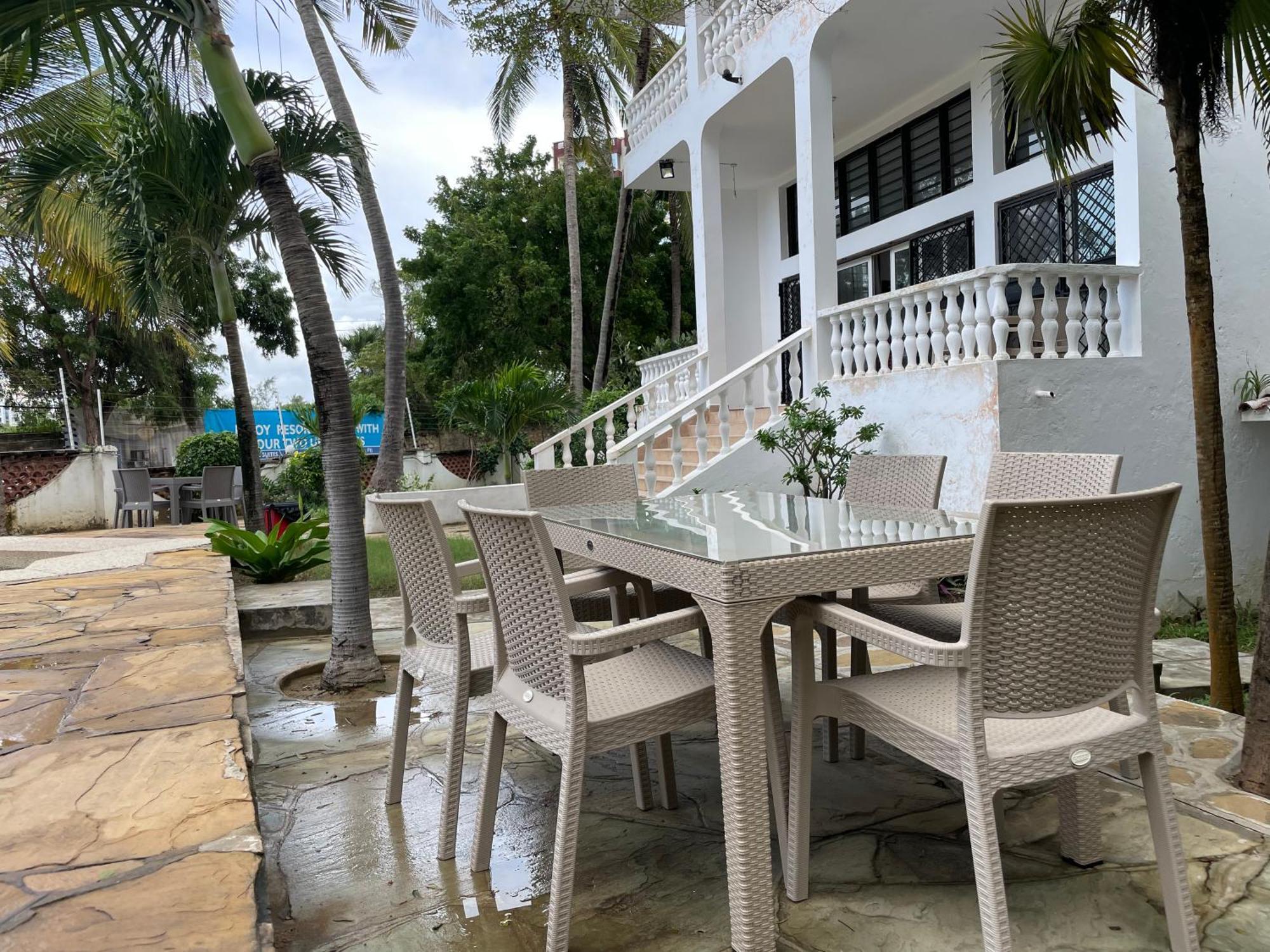 Maasai Villas Mombasa Exterior photo